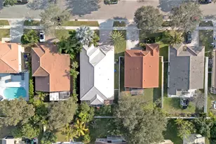 14325 NW 14th Ct, Pembroke Pines, FL 33028 - Photo 35