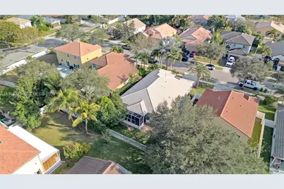 14325 NW 14th Ct, Pembroke Pines, FL 33028 - Photo 37