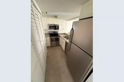 540 Brickell Key Dr #1505, Miami, FL 33131 - Photo 9