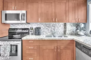 1345 West Ave, Miami Beach, FL 33139 - Photo 23