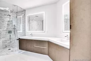 851 NE 1st Ave, Miami, FL 33132 - Photo 41