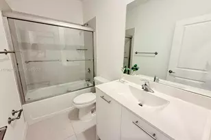 12612 NW 23rd Pl, Miami, FL 33167 - Photo 9