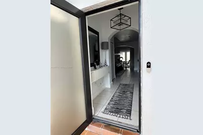 18161 SW 142nd Pl, Miami, FL 33177 - Photo 9