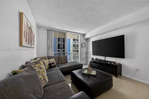 5091 NW 7th St, Miami, FL 33126 - Photo 23