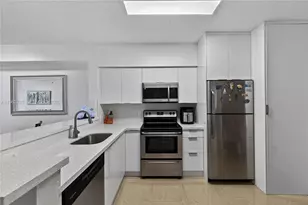 5091 NW 7th St, Miami, FL 33126 - Photo 3