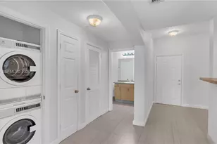 533 NE 3rd Ave, Fort Lauderdale, FL 33301 - Photo 3