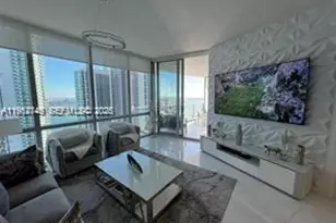 851 NE 1st Ave, Miami, FL 33132 - Photo 3