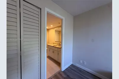 5301 NW 2nd Ave #PH-A, Boca Raton, FL 33487 - Photo 11