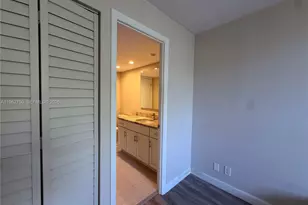 5301 NW 2nd Ave, Boca Raton, FL 33487 - Photo 11