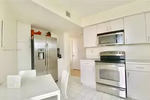 3300 NE 191st St, Aventura, FL 33180 - Photo 9