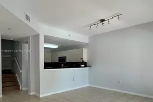 11202 NW Nw 83rd St, Doral, FL 33178 - Photo 3