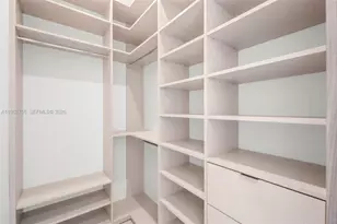 290 NW 48th St, Miami, FL 33127 - Photo 41