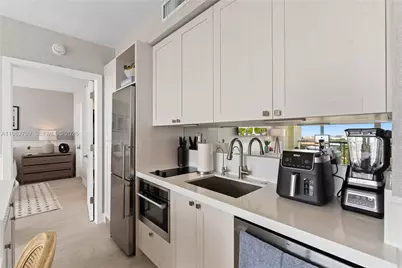 3350 SW 27th Ave #1806, Coconut Grove, FL 33133 - Photo 7