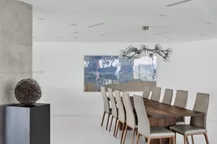 300 South Pointe Dr, Miami Beach, FL 33139 - Photo 5