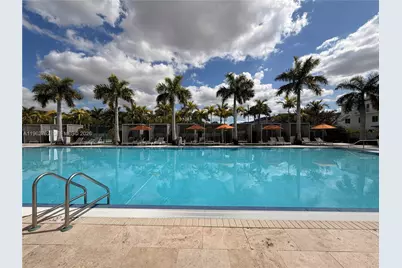 10416 NW 66th St, Doral, FL 33178 - Photo 49