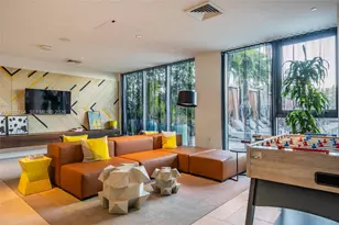 121 NE 34th St, Miami, FL 33137 - Photo 45