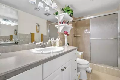 4160 Inverrary Dr #308, Lauderhill, FL 33319 - Photo 17