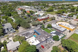 37 SW 14th St, Dania Beach, FL 33004 - Photo 23