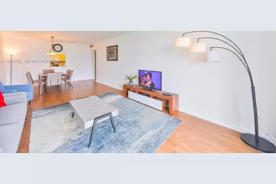 19370 Collins Ave #622, Sunny Isles Beach, FL 33160 - Photo 5