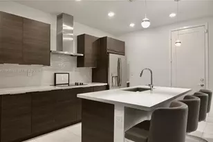 6472 NW 103rd Pl, Doral, FL 33178 - Photo 5