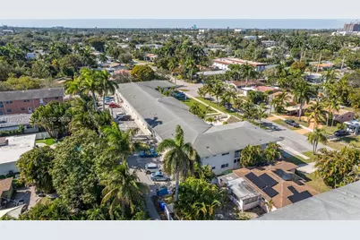 1446 Hayes St #9, Hollywood, FL 33020 - Photo 47