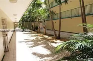 8320 NW 8th St, Miami, FL 33126 - Photo 3