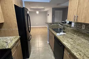 231 SW 116th Ave, Pembroke Pines, FL 33025 - Photo 11