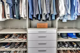 1155 Brickell Bay Dr, Miami, FL 33131 - Photo 15