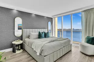 1155 Brickell Bay Dr, Miami, FL 33131 - Photo 11