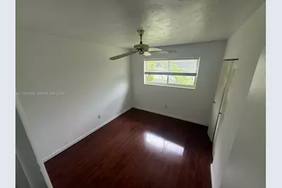 1260 NE 200th Ter, Miami, FL 33179 - Photo 35