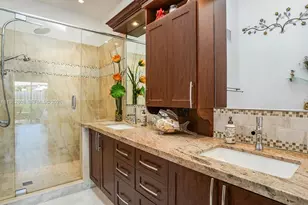 413 Leslie Dr, Hallandale Beach, FL 33009 - Photo 15