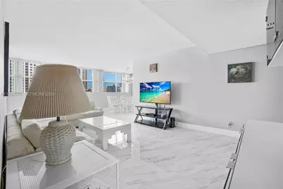 100 Golden Isles Dr #808, Hallandale Beach, FL 33009 - Photo 11