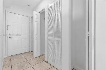 520 SW 5th St #203, Miami, FL 33130 - Photo 9