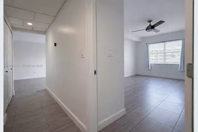 400 Kings Point Dr #224, Sunny Isles Beach, FL 33160 - Photo 7