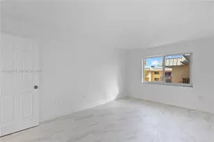 505 NW 177th St, Miami Gardens, FL 33169 - Photo 9