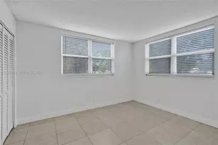 3051 NW 46th Ave, Lauderdale Lakes, FL 33313 - Photo 21