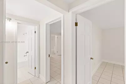 6365 SW 33rd St, Miami, FL 33155 - Photo 13