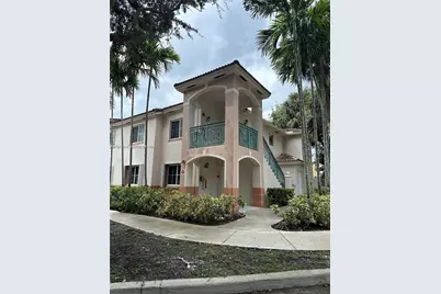 2298 NW 78th Ave #201, Pembroke Pines, FL 33024 - Photo 1
