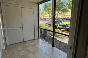 10371 SW 150th Pl, Miami, FL 33196 - Photo 15