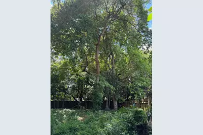 16330 NE 5th Ave, Miami, FL 33162 - Photo 7