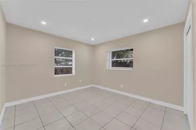 1709 N 59th Ter, Hollywood, FL 33021 - Photo 15