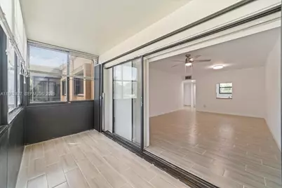 8851 N New River Canal Rd #16E, Plantation, FL 33324 - Photo 11