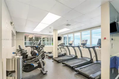 19201 Collins Ave #439, Sunny Isles Beach, FL 33160 - Photo 13