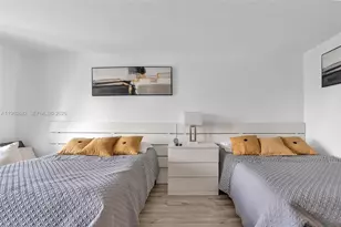 19201 Collins Ave, Sunny Isles Beach, FL 33160 - Photo 27