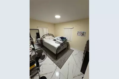 1655 NE 175th St, North Miami Beach, FL 33162 - Photo 17