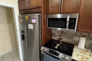 1655 NE 175th St, North Miami Beach, FL 33162 - Photo 5