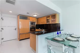 6801 Collins Ave, Miami Beach, FL 33141 - Photo 5