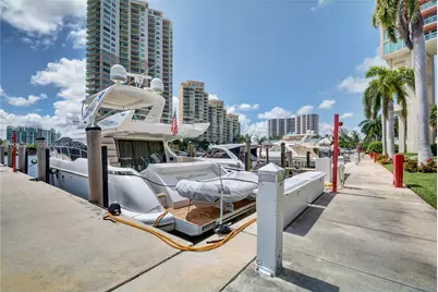 3370 Hidden Bay Dr #1501, Aventura, FL 33180 - Photo 57