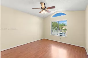 1208 Coral Club Dr, Coral Springs, FL 33071 - Photo 5