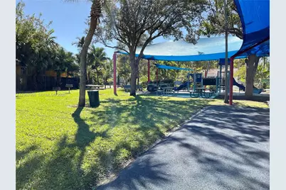 745 NE 77th St, Miami, FL 33138 - Photo 47